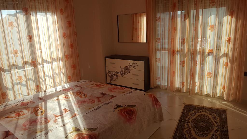 Faik Shehu * Durres