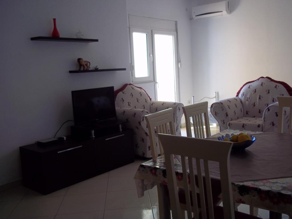 Faik Shehu * Durres